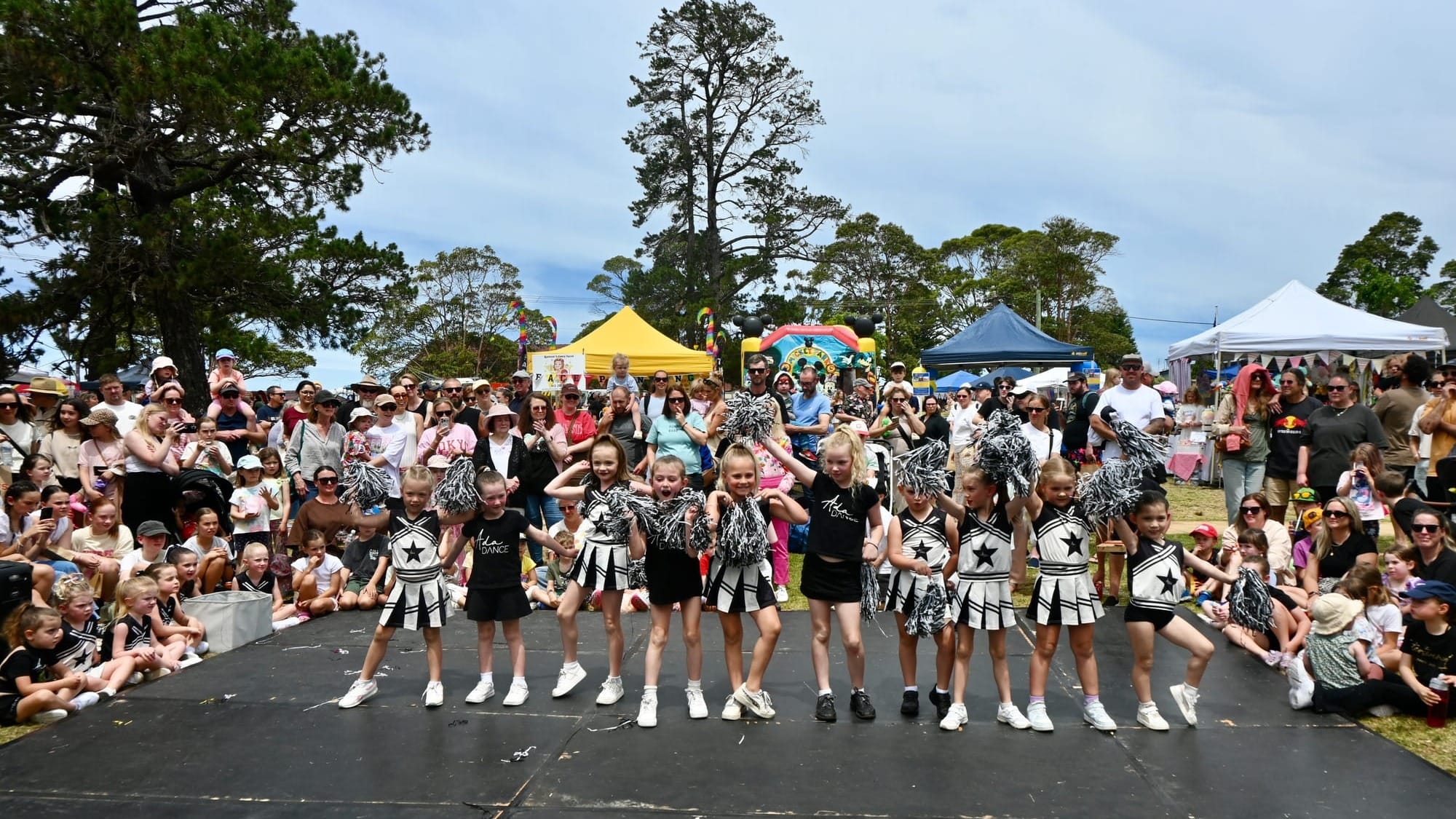 Helensburgh Lions serve sangers and stalls with a big slice of fun at Country Fair 
												post image