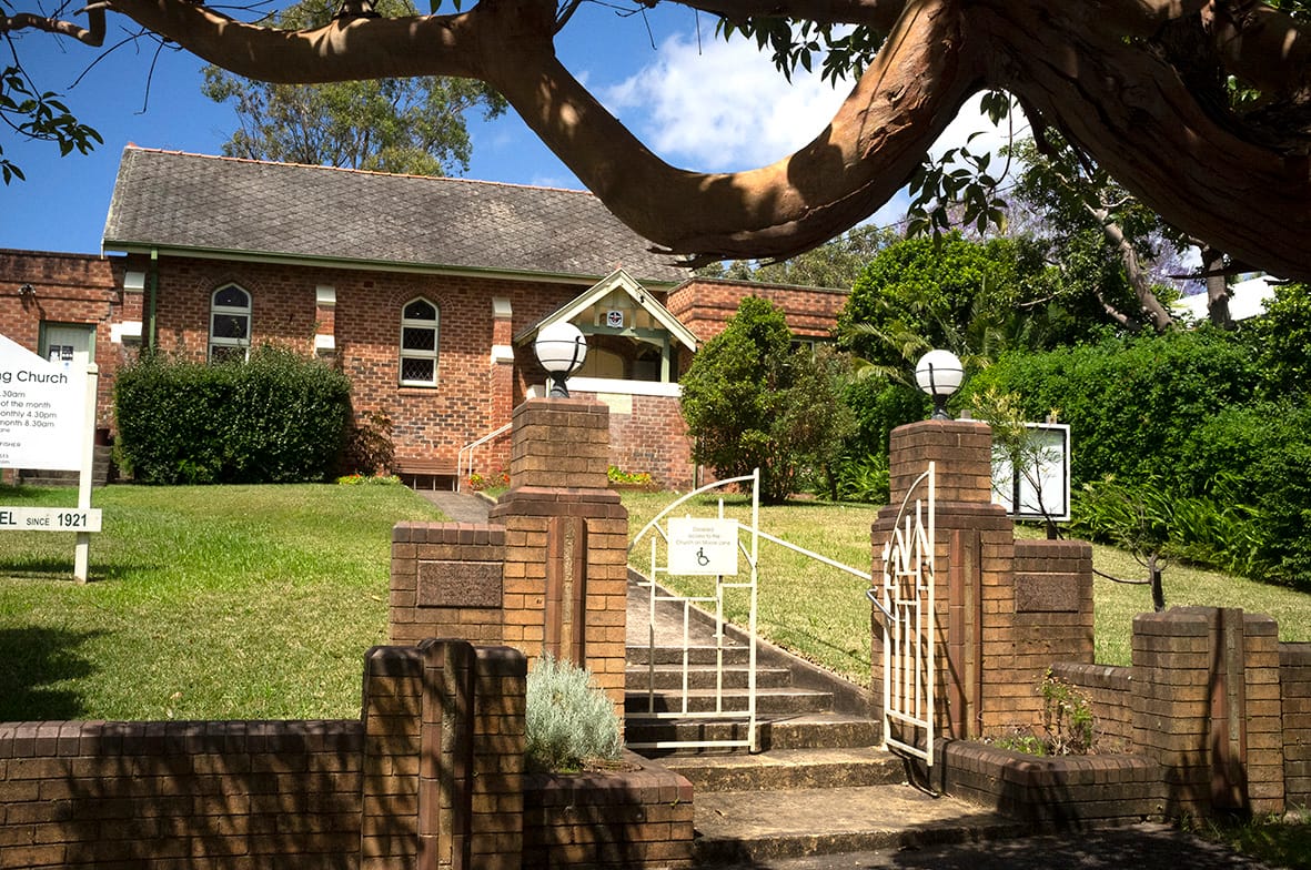 Austinmer Uniting minister to preach last service 
												post image