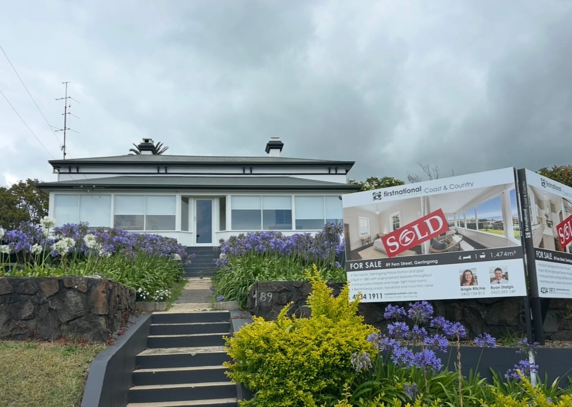 SOLD! Gerringong’s original police station fetches more than $3.3 million 
												post image