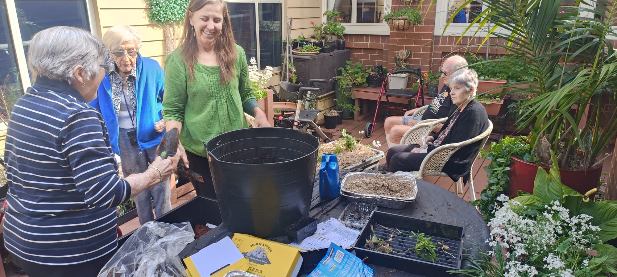 Plant program brings residents with dementia back to nature