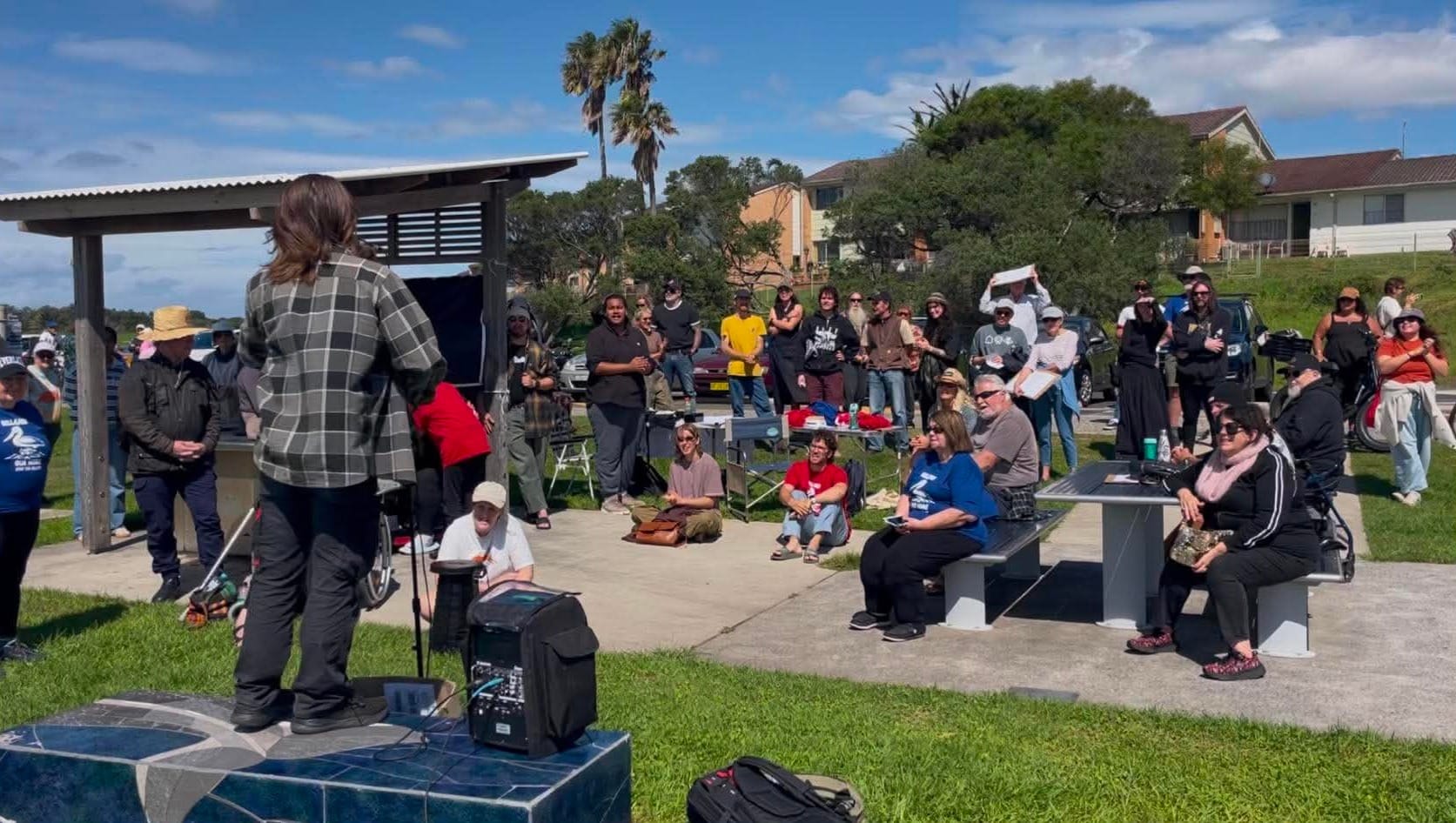 Riled residents resist plan to upend Bellambi housing 
												post image