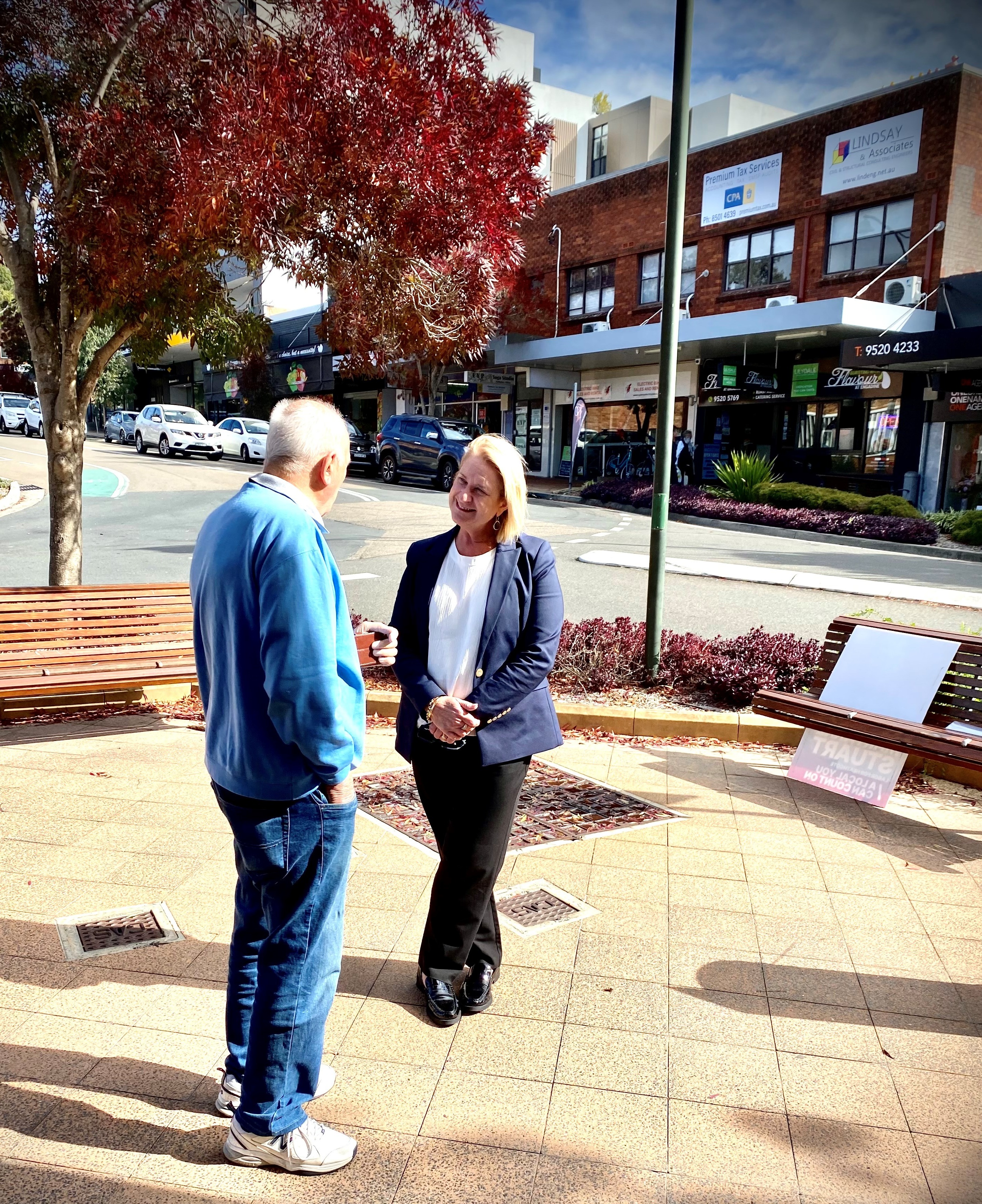 MP's office goes mobile: Pop-ups at Thirroul, Helensburgh and Engadine