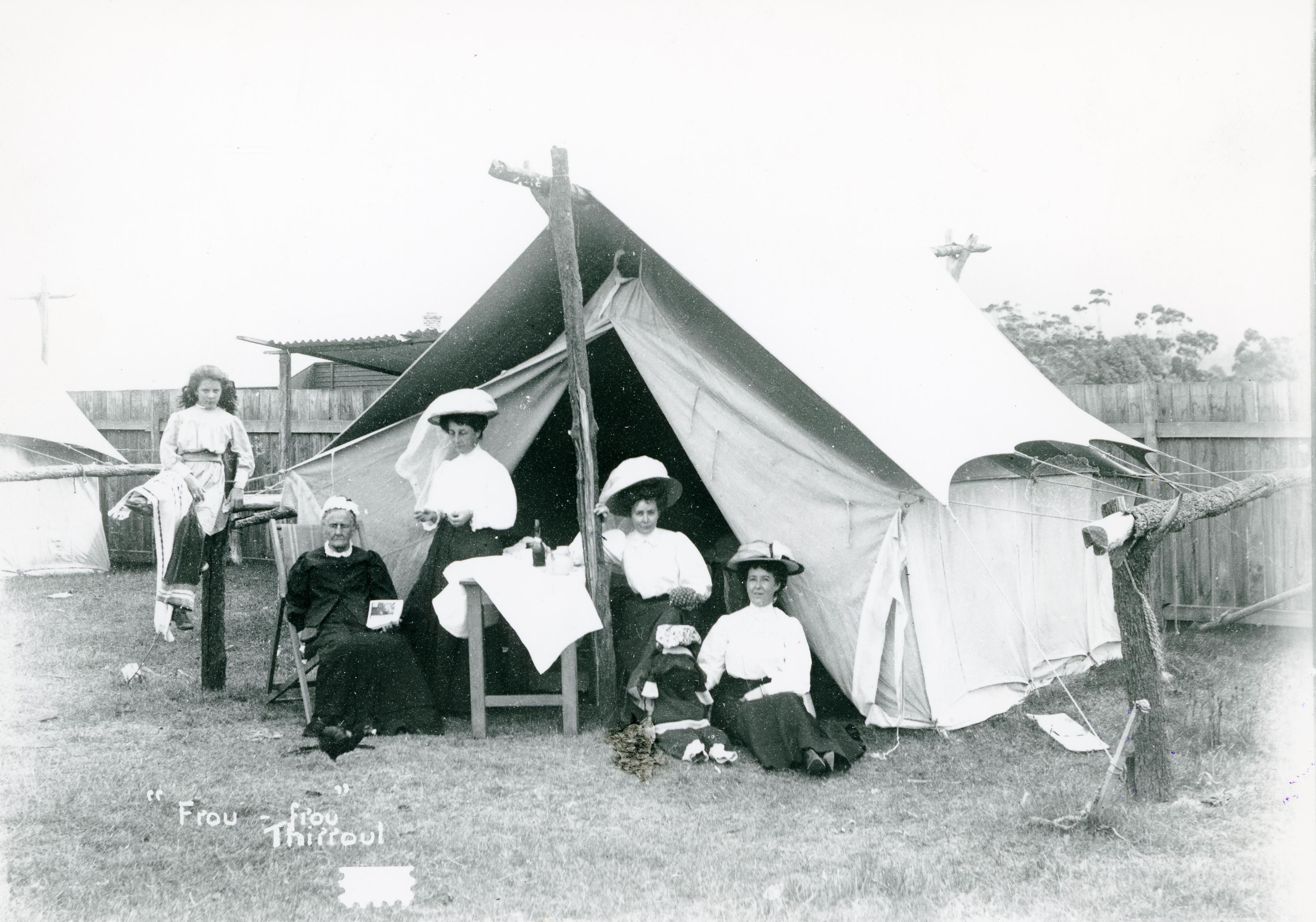 From tents to mansions: see homes through history