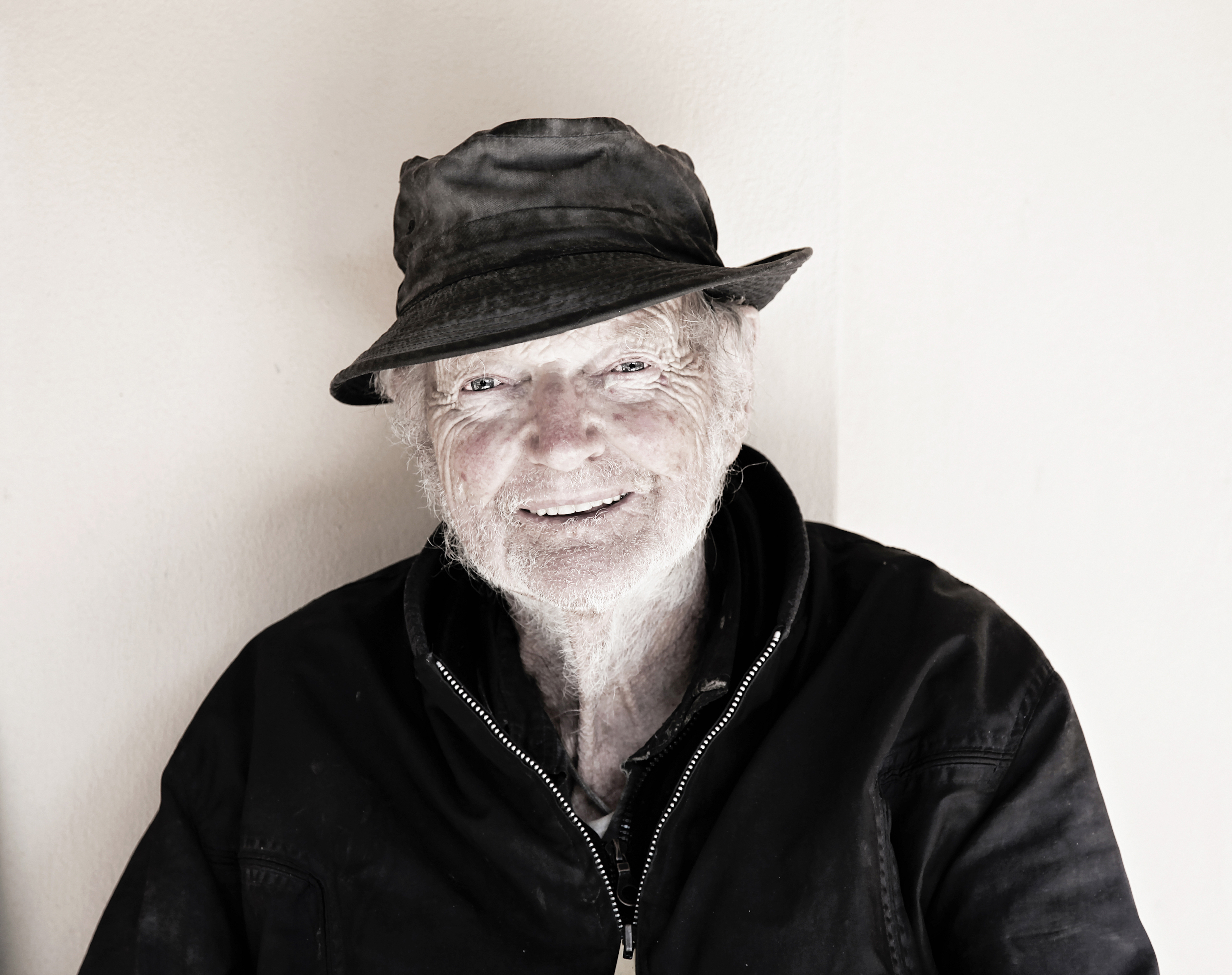 Vale, Russell Bourke