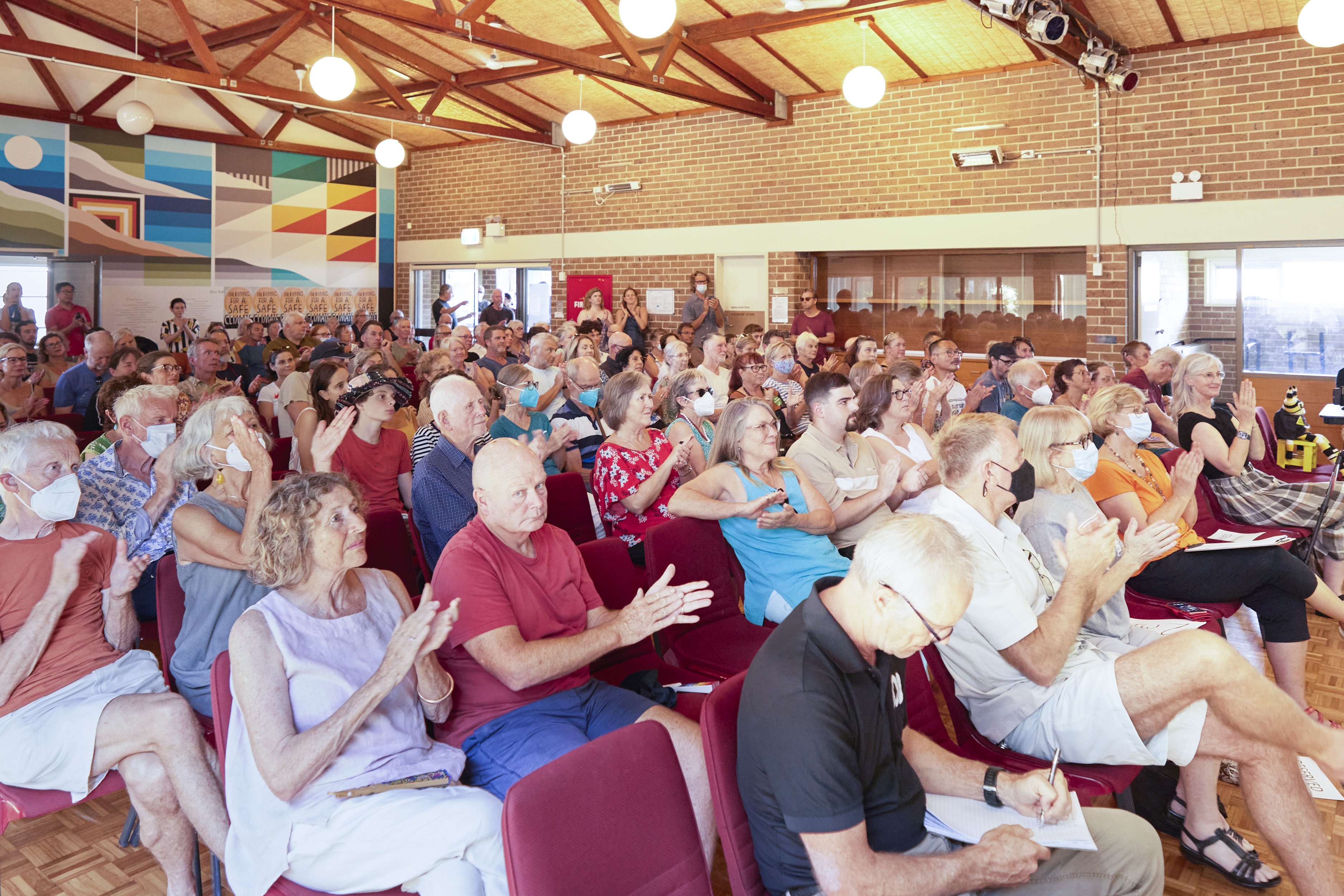 Coledale hosts Climate Action Forum amid Sunday scorcher
