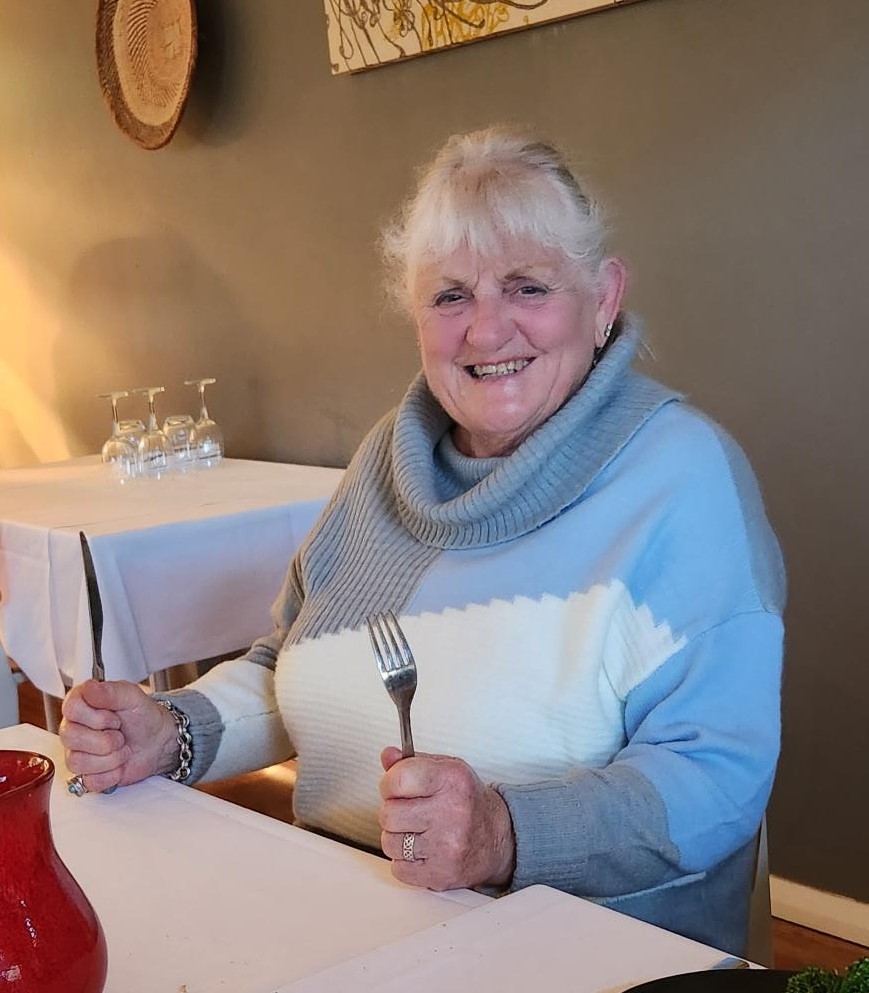 Helensburgh Seniors Travel Group holidays at home