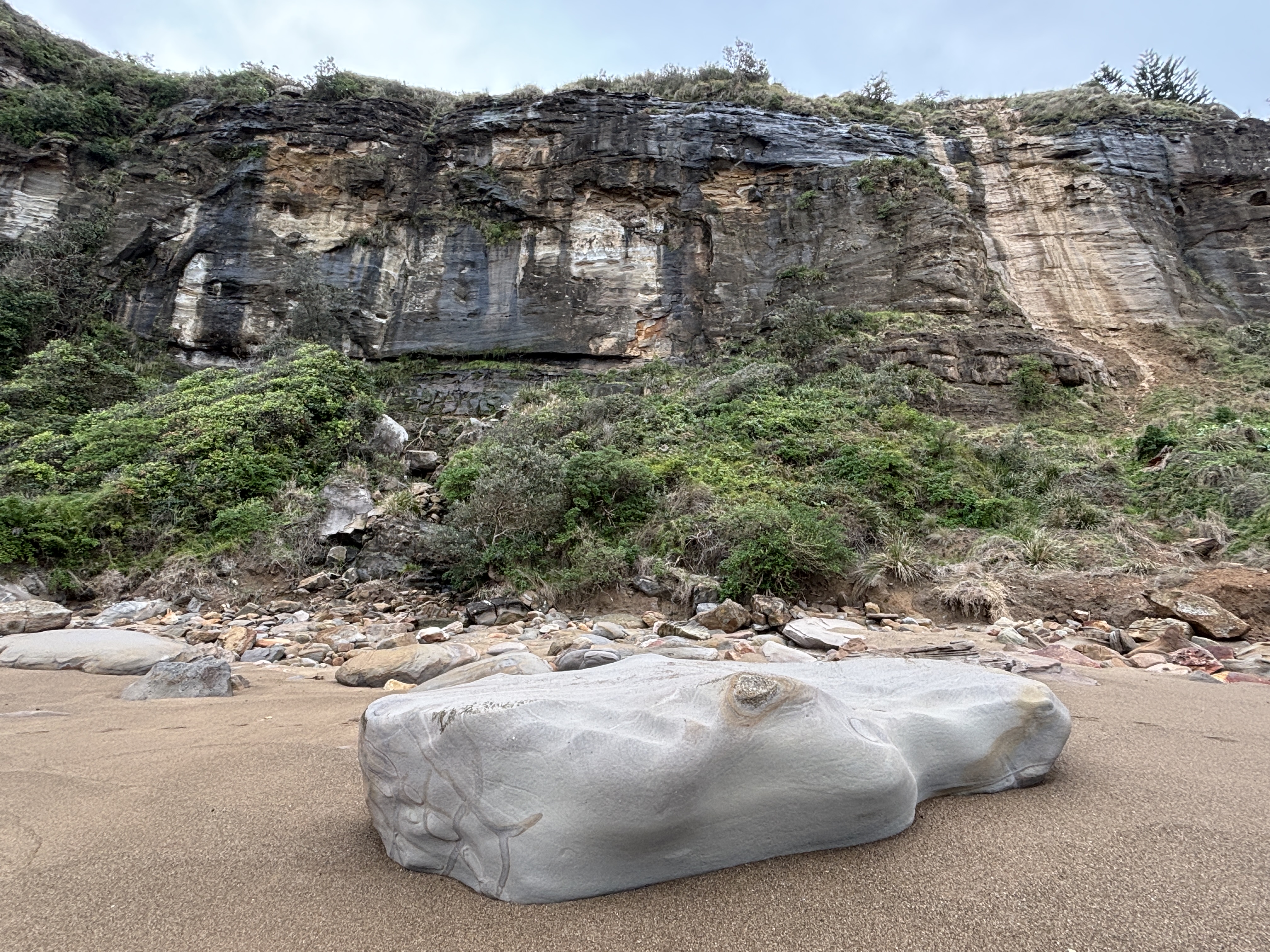 Dr Rip’s Science of the Surf: Rockfalls and Cliff Collapse  post image