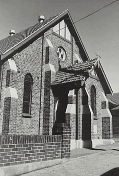 Wanted: photos of Thirroul parish for centenary publication
