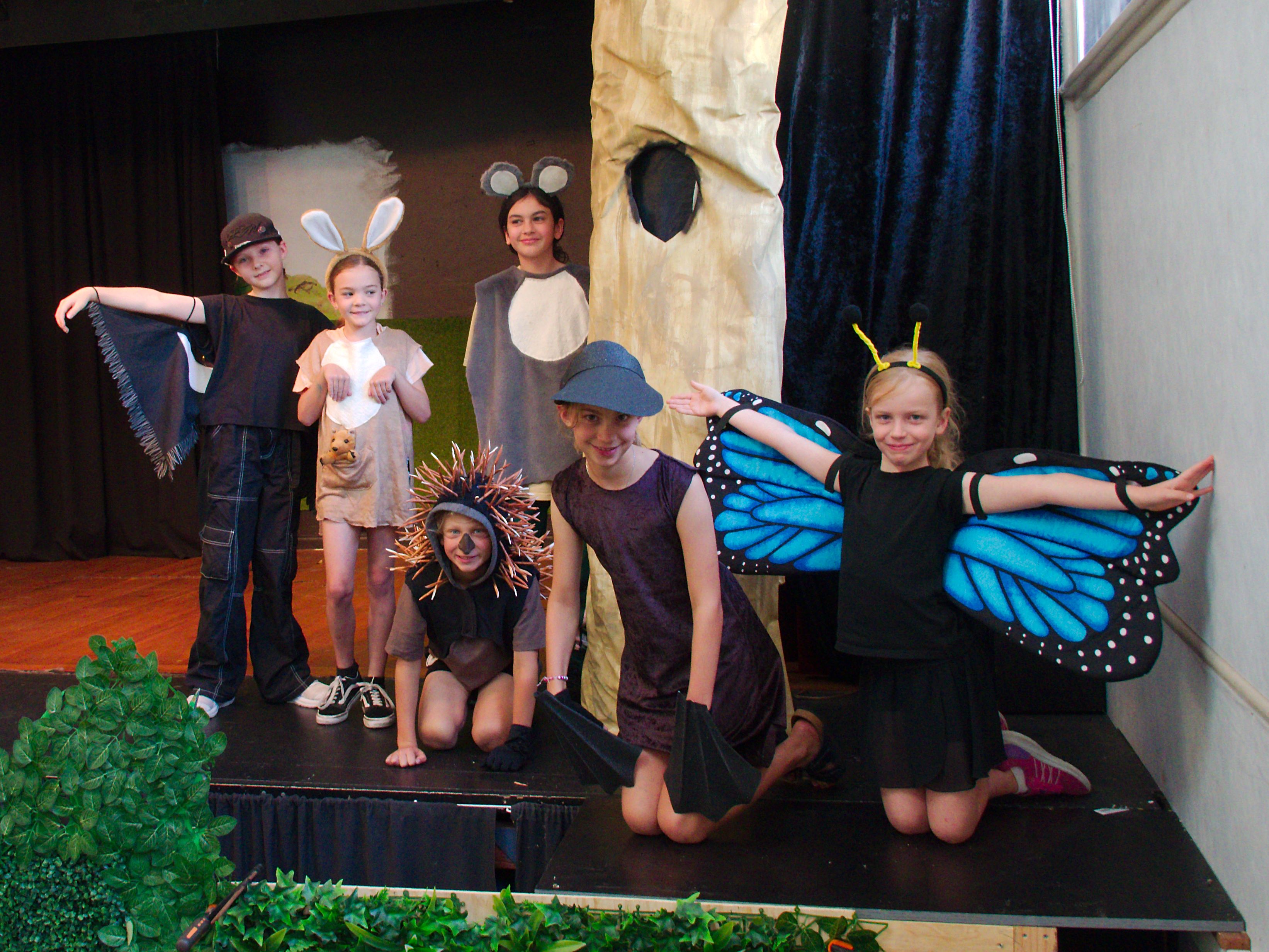 Oh yes, you can! SPAT panto returns to CWA hall  post image