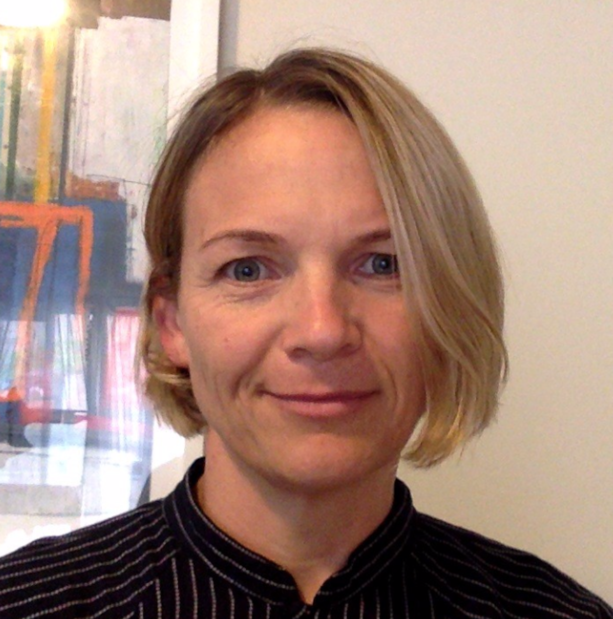 Lucinda Cheke  profile image