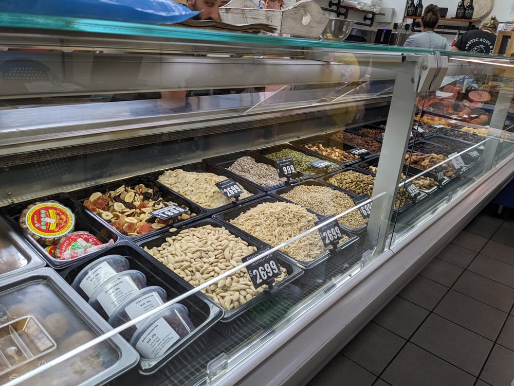 Where to buy nuts in your own containers post image