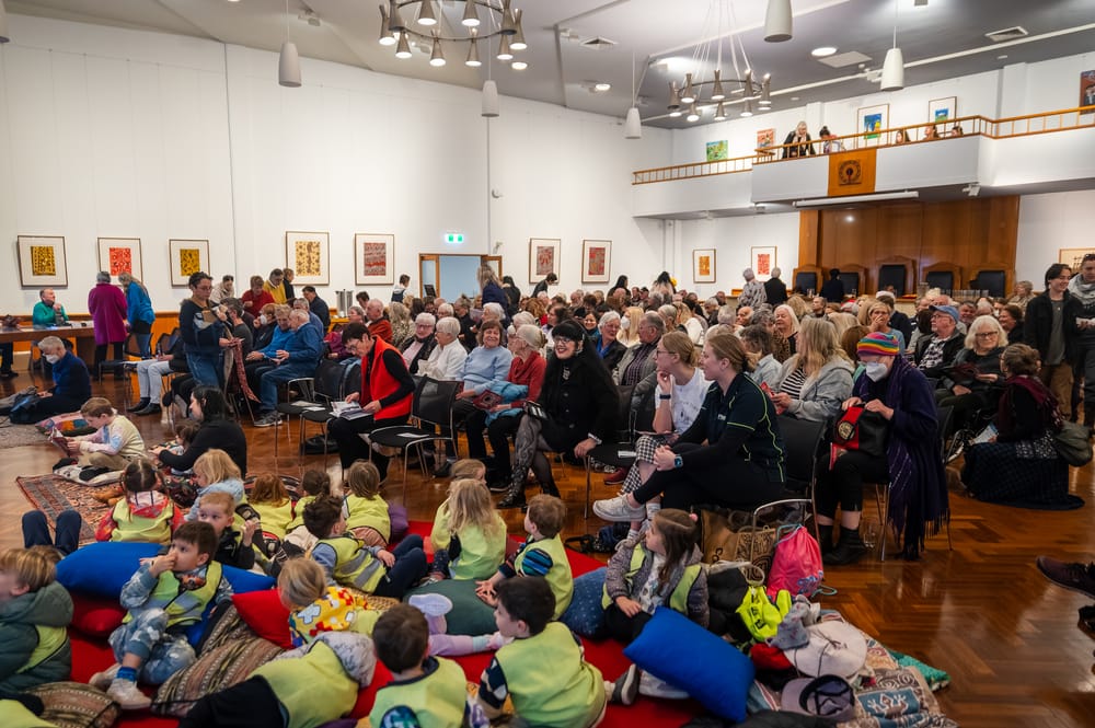Eric Avery wows full house at NAIDOC Week concert post image
