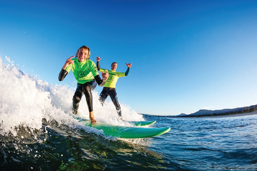 Explore top 5 surf beaches for beginners post image