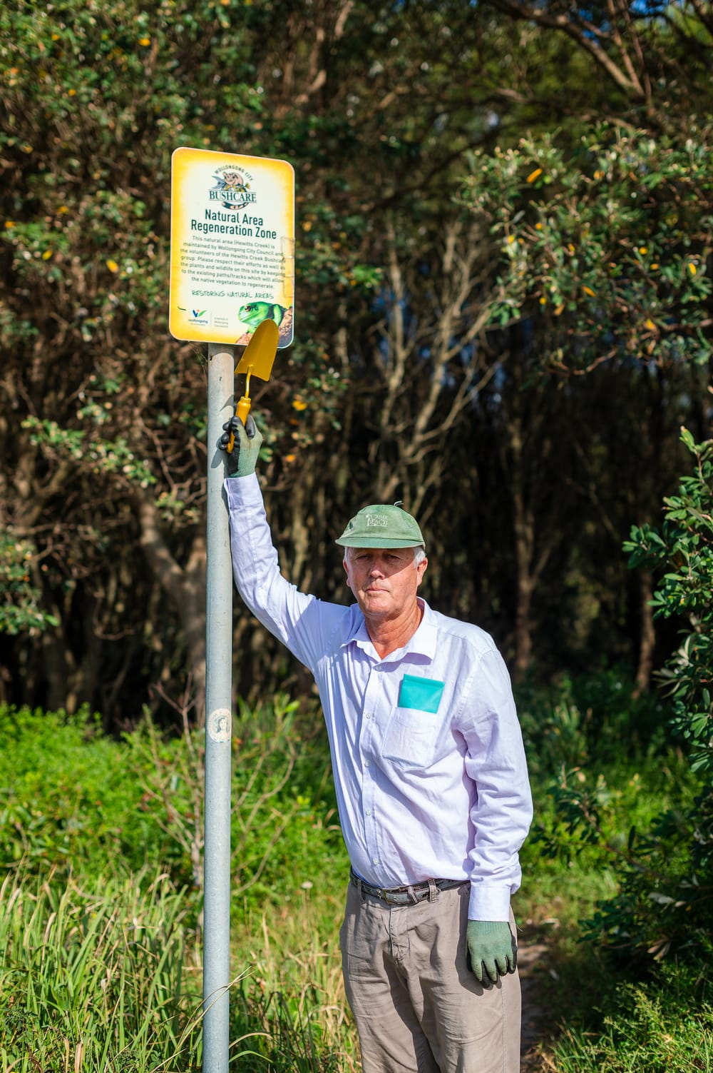 Working wonders: The man with the golden trowel post image