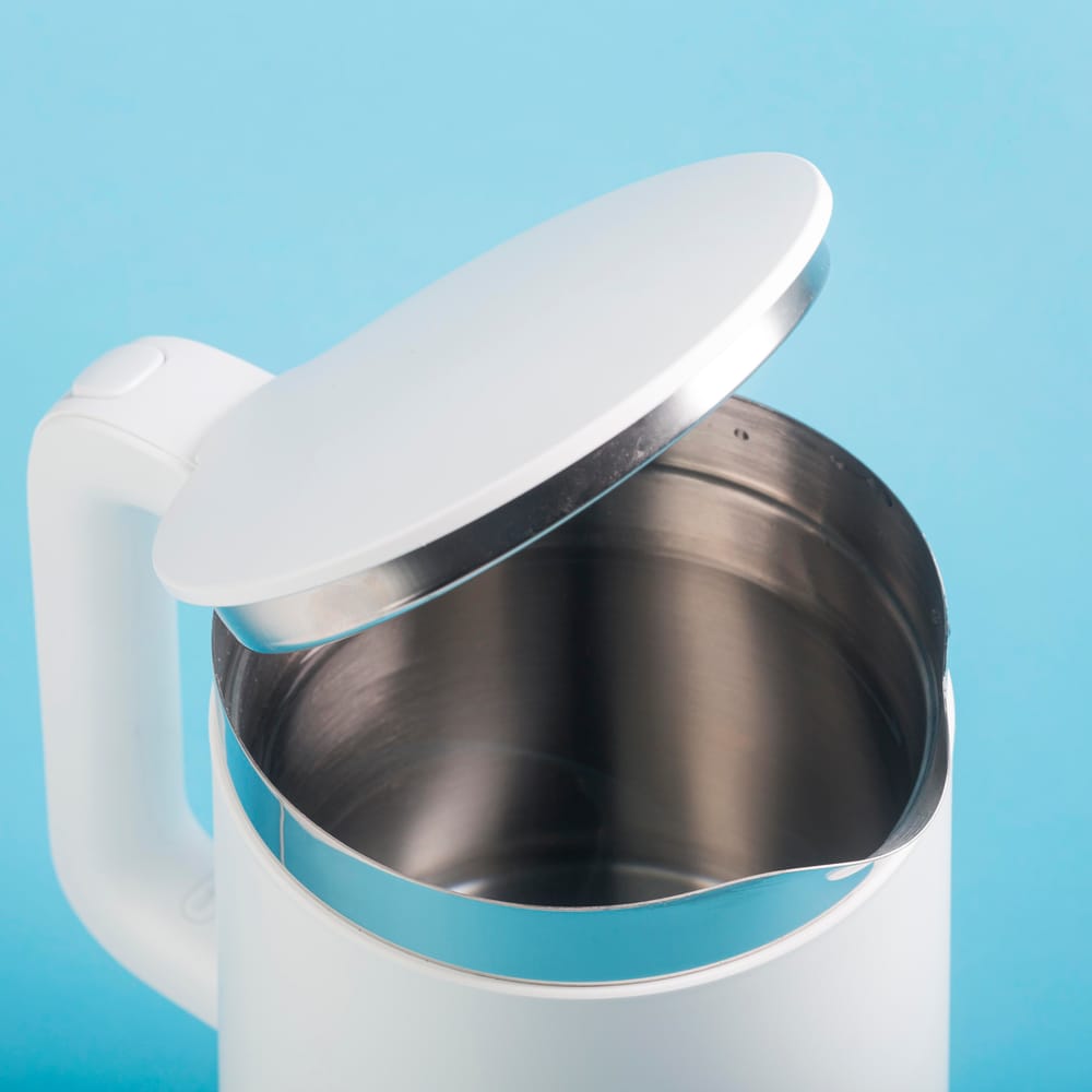 Is it okay to boil water more than once, or should you empty the kettle every time? post image