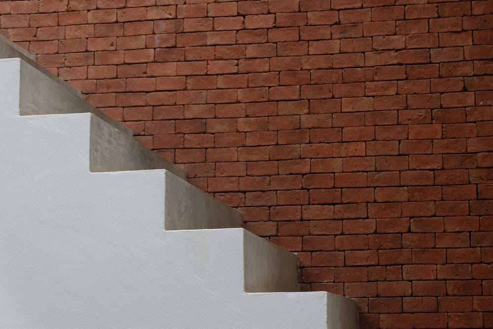 I cut my toe on award-winning architecture post image