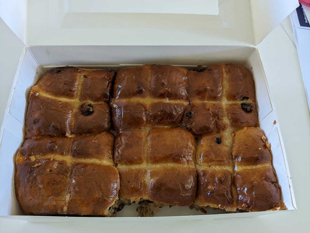 Best hot cross buns in Wollongong post image