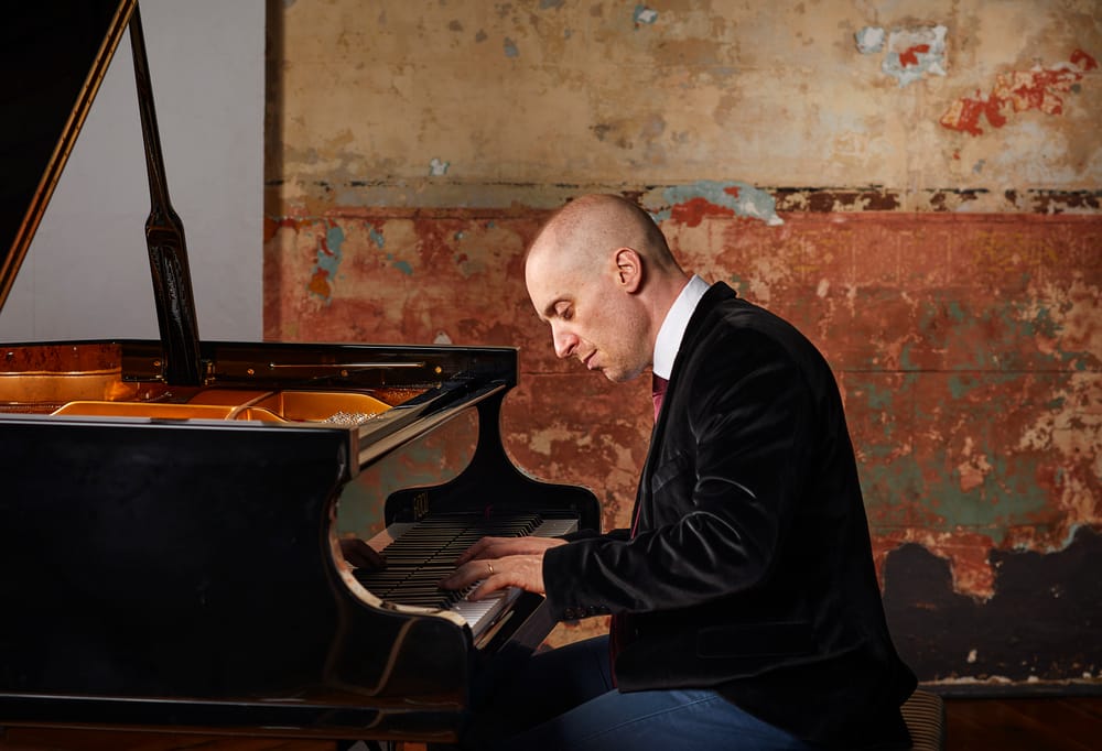 Pianist Simon Tedeschi to perform at fundraising concert in Wollongong post image