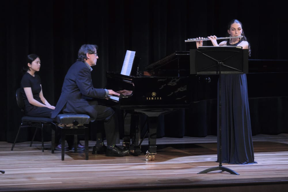 Flautist Annabel Wouters wins Pascoe Award post image