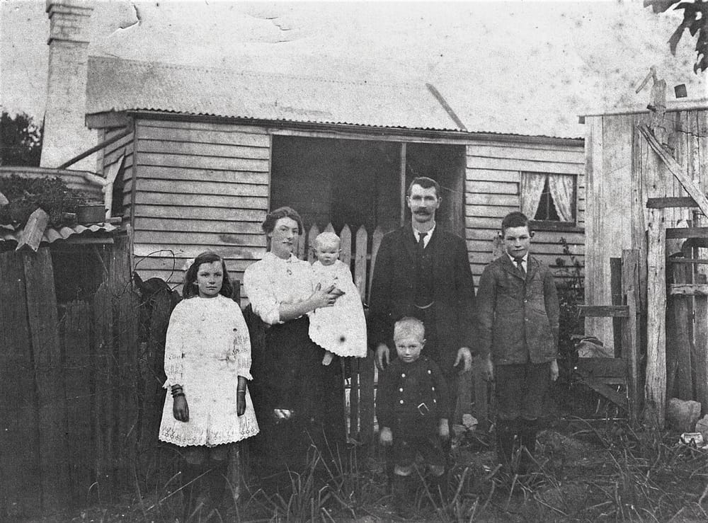 The Simpson Family, of Bellevue House post image
