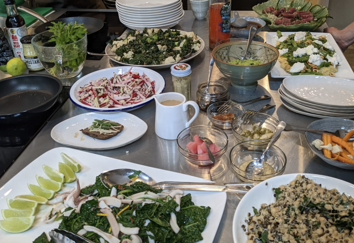 Hello, Thursday readers