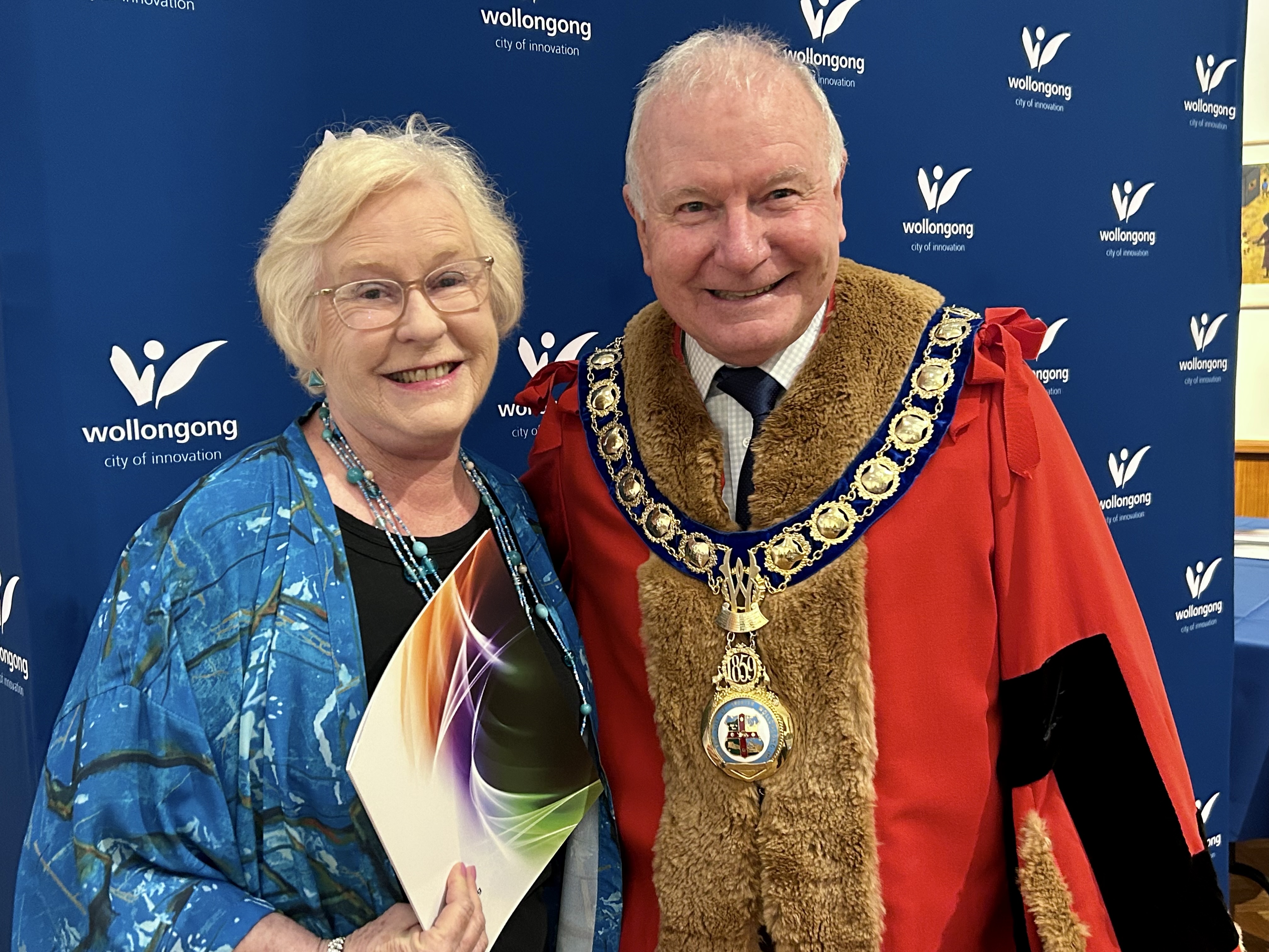 Vale Cilla Aslanidis: A Wollongong television pioneer and local theatre legend